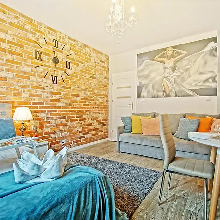 Starogdanski 6 غدانسك